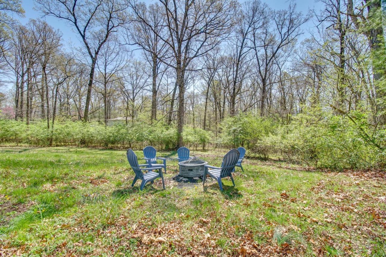 Homey Luray Cabin With Fire Pit And Deck! Екстериор снимка