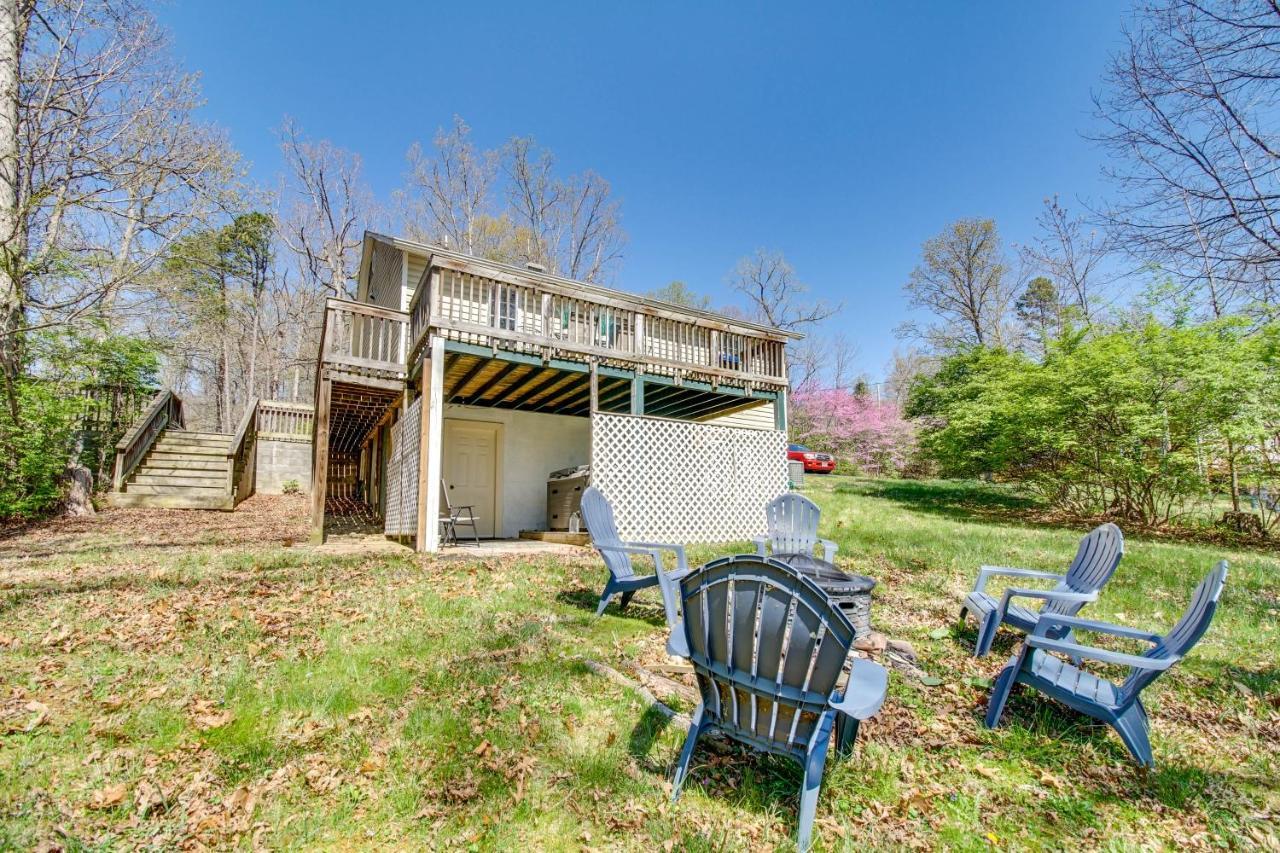 Homey Luray Cabin With Fire Pit And Deck! Екстериор снимка